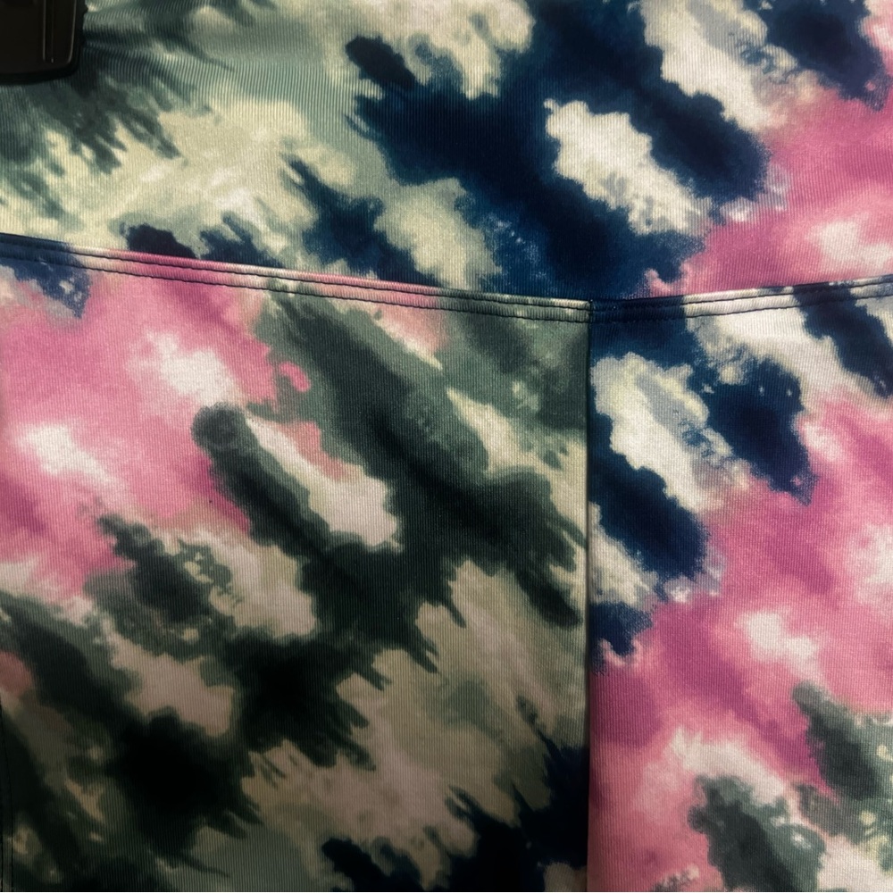 PINK activewear biker shorts - Picture 6 of 7